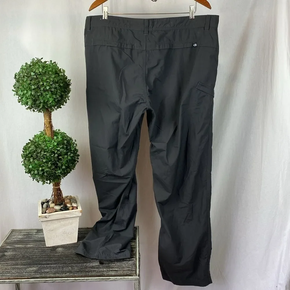 The North Face Gray Outdoor Sporty Athletic Nylon Cargo Pants 40